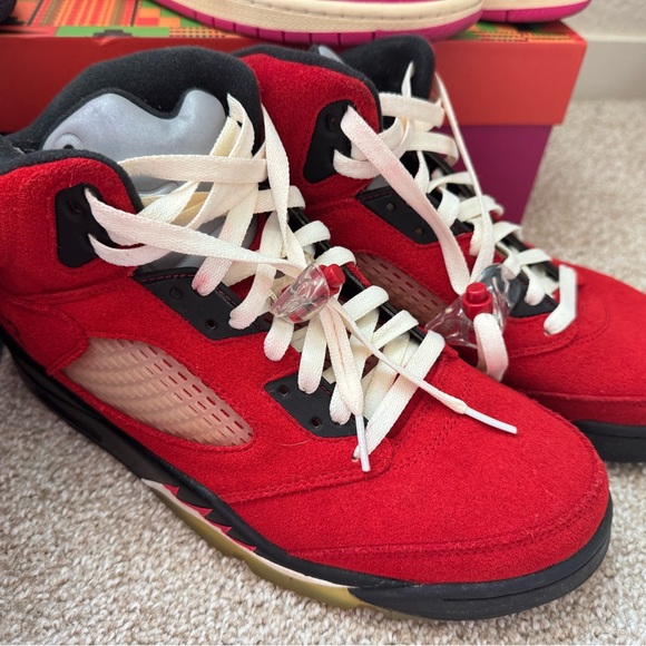 Sneaker Collection - Picture 4 of 4